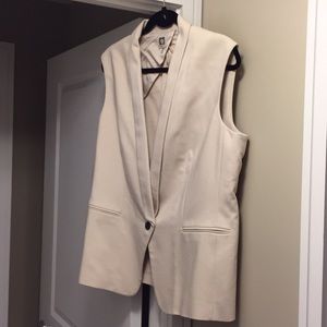 Anne Klein Beige/Cream Vest